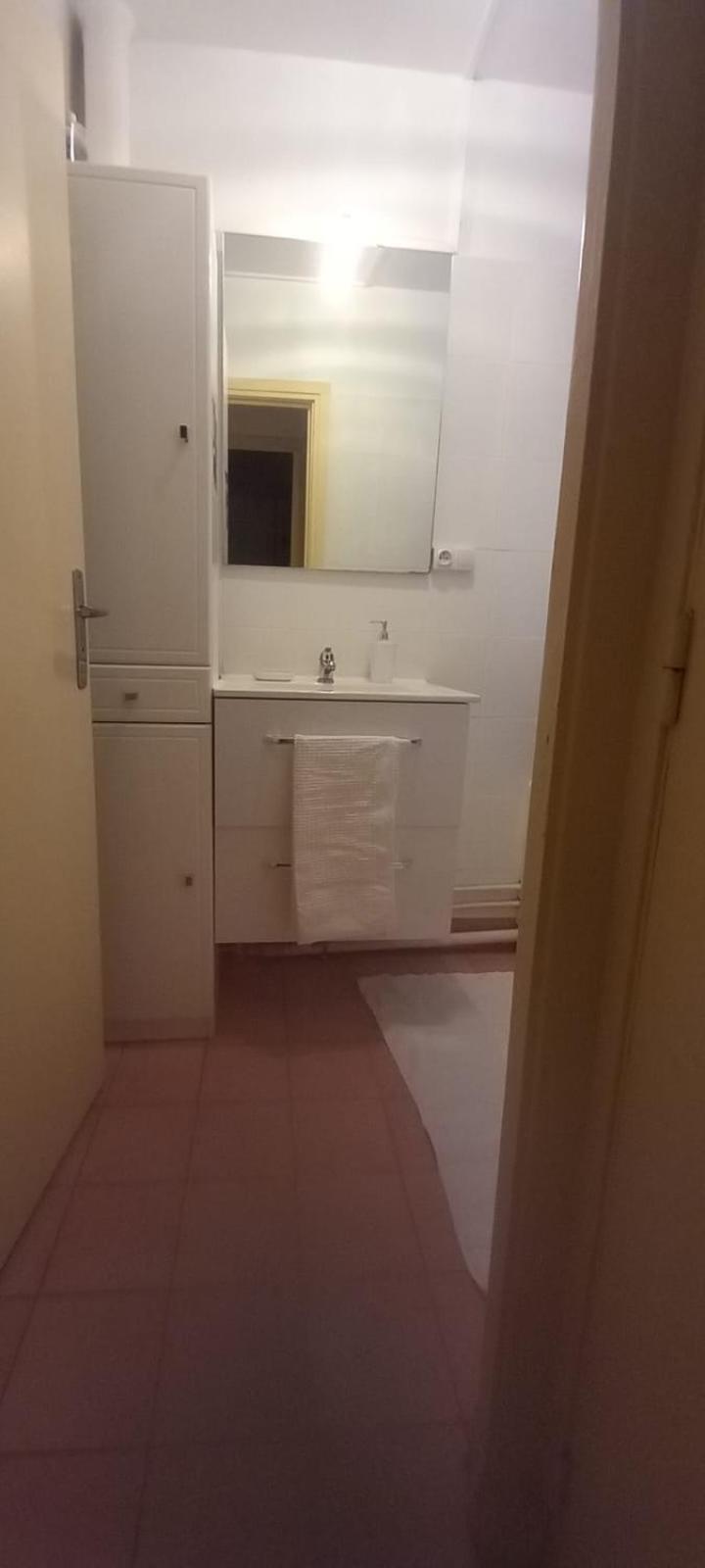 1 Chambre Arena - La Chapelle Paryż Zewnętrze zdjęcie